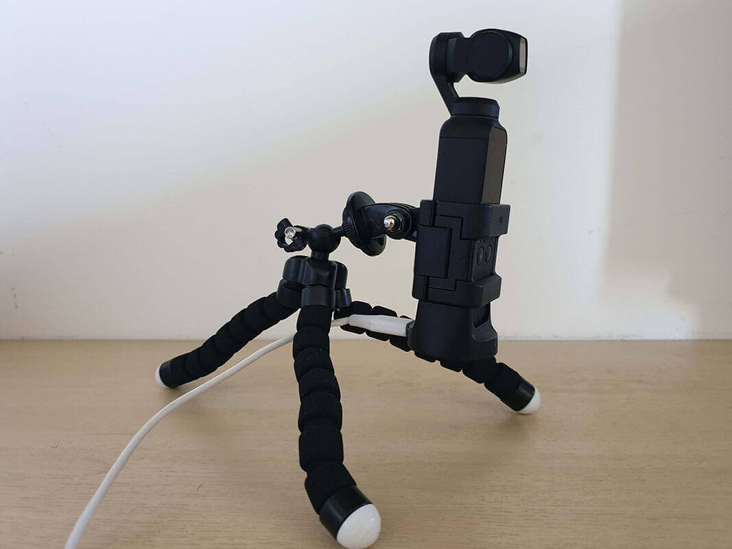 image showing osmo pocket and mounts